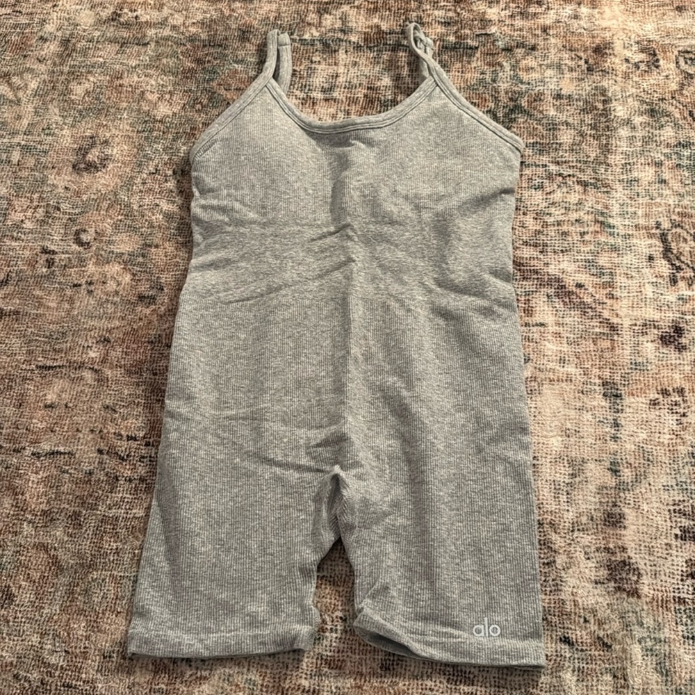 Alo seamless ribbed grey onesie